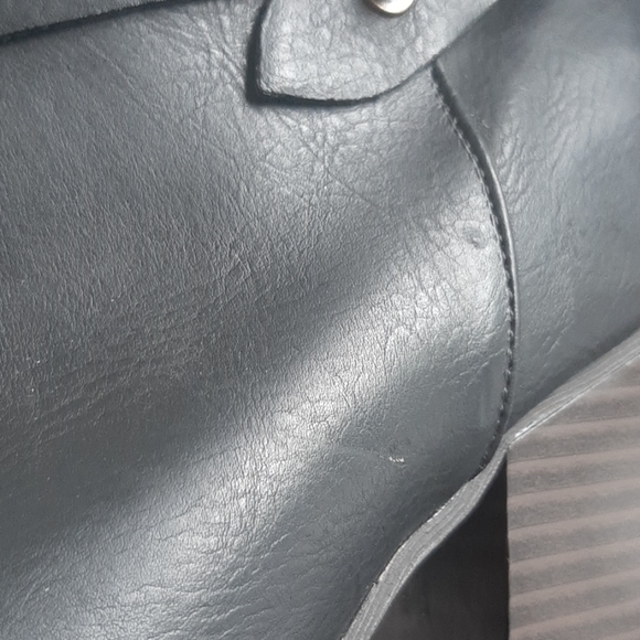 Xoxo black faux leather heeled ankle booties boots - Picture 10 of 11